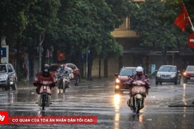 Không khí lạnh gây mưa lớn ở Bắc Bộ, có nơi giảm 10 độ, trời chuyển mát