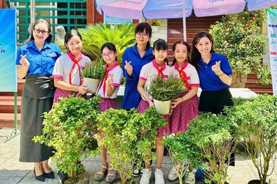 Đổi phế liệu lấy cây xanh – Lan tỏa lối sống xanh từ những hành động nhỏ