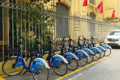 Hà Nội trên lộ trình 'xanh hóa' giao thông
