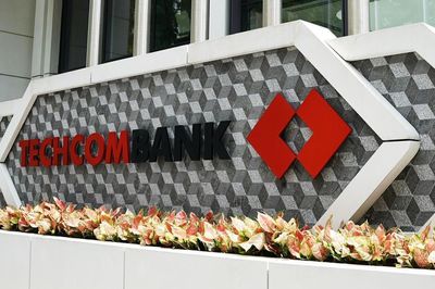 Lãi trước thuế quý I/2026 tăng mạnh, Techcombank (TCB) huy động hàng ngàn tỷ đồng qua trái phiếu