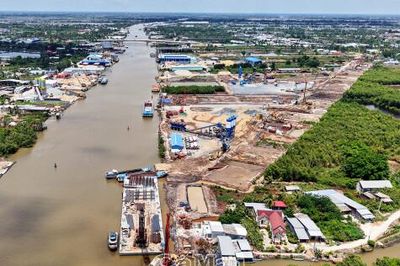 Hối hả nối nhịp tuyến cao tốc Cà Mau - Đất Mũi