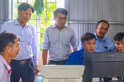 Đưa dịch vụ công trực tuyến về tận ấp