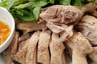 Luộc vịt đừng chỉ dùng nước lã: Thêm thứ này vào sẽ hết sạch mùi hôi, thịt ngọt lịm thơm ngon
