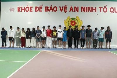 Triệt phá đường dây đánh bạc và rửa tiền gần 3 triệu USD qua mạng, bắt 27 đối tượng