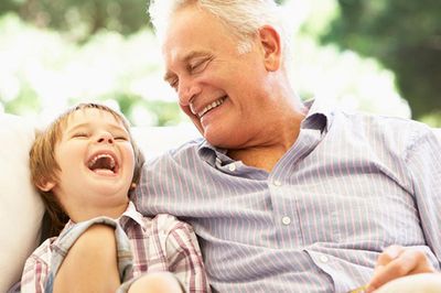 Người già khôn ngoan thường dặn con cháu sớm 3 điều này: Điều thứ 3 khiến nhiều người suy ngẫm