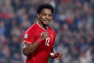 Xuân Son chỉ ra con đường để Việt Nam dự World Cup
