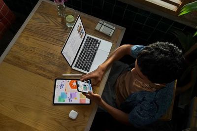 Apple âm thầm biến loạt MacBook thành đồ cổ