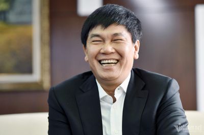 'Vua thép' Hòa Phát lên top 1 vốn điều lệ