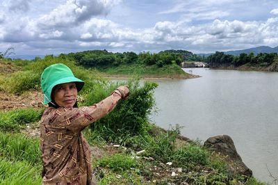 Do con người hay tác động từ thiên nhiên?