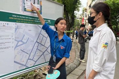 Chiều 10/6, học sinh hoàn thành thủ tục dự thi tốt nghiệp Trung học phổ thông năm 2026