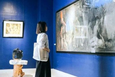Triển lãm 'Hành trình từ trái tim' của danh họa Lê Bá Đảng