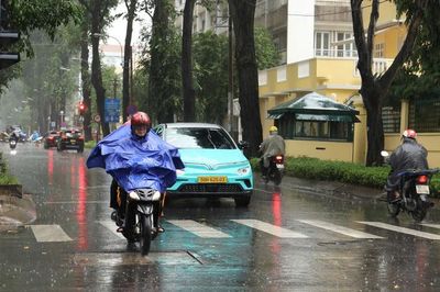 Dự báo thời tiết hôm nay, 10-6: Mưa to ở TPHCM và Nam Bộ