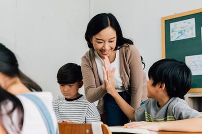 Đánh giá đúng thực trạng để nâng cao năng lực tiếng Anh cho giáo viên