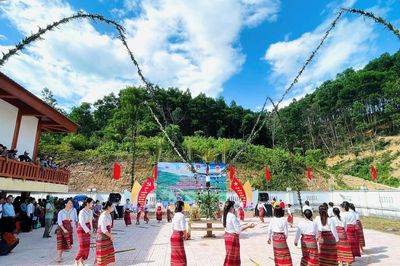 Vui Tết trên đỉnh Giăng Màn