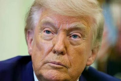Tổng thống Mỹ Trump nói Iran 'phải trả giá'