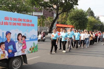 Việt Nam chính thức gia nhập nhóm quốc gia có trên 100 triệu dân