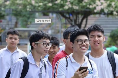 Sẵn sàng cho kỳ thi Tốt nghiệp Trung học phổ thông quốc gia đông kỷ lục