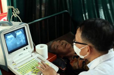 Hà Nội: Khẩn trương rà soát, lập danh sách đối tượng khám sức khỏe miễn phí