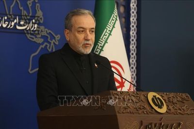 Iran phản ứng cứng rắn sau hành động quân sự của Mỹ