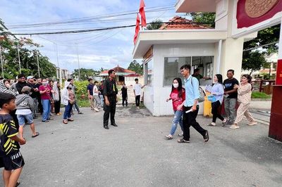 Niềm vui ngày trở về