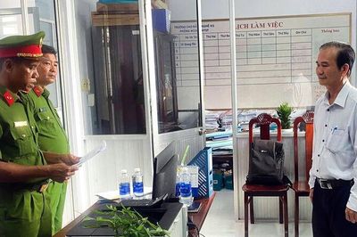 Khởi tố nguyên Hiệu trưởng Trường Cao đẳng Nghề Kiên Giang và 2 thuộc cấp