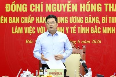 Bắc Ninh: Bí thư Tỉnh ủy Nguyễn Hồng Thái làm việc với ngành Y tế về định hướng phát triển đến năm 2030