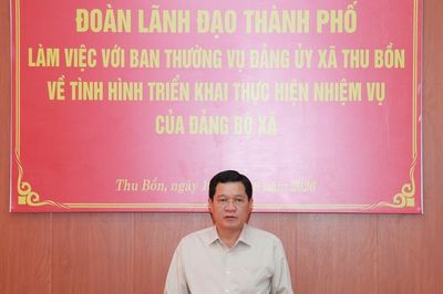 Phó Chủ tịch Thường trực HĐND thành phố Đà Nẵng Trần Phước Sơn làm việc với xã Thu Bồn