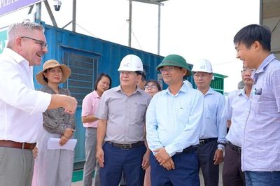 Phó Chủ tịch UBND tỉnh Nguyễn Tự Công Hoàng kiểm tra tiến độ một số dự án tại Khu công nghiệp Becamex Bình Định