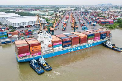 Xếp dỡ Hải An (HAH): Giá cho thuê tàu cao gấp đôi mức hòa vốn, hé lộ chiến lược 'sống còn'