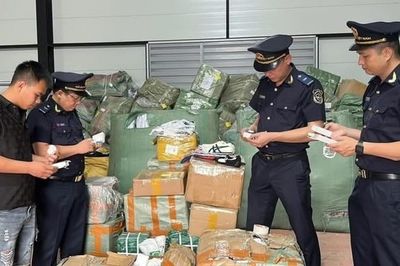 Bộ Tài chính sửa đổi thủ tục giám sát hàng hóa có yêu cầu bảo hộ sở hữu trí tuệ