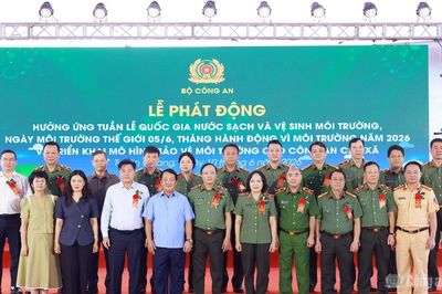 Mỗi cán bộ, chiến sĩ Công an nhân dân là hạt nhân bảo vệ môi trường