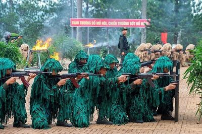 Bế giảng khóa huấn luyện công dân thực hiện nghĩa vụ CAND