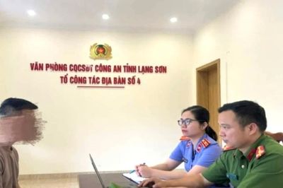 Khởi tố người đi bộ gây tai nạn giao thông