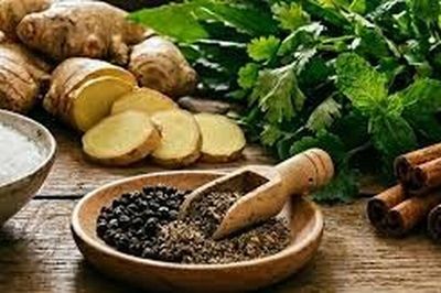 Bí mật trong căn bếp: Nêm gia vị sớm hay muộn mới giữ được dinh dưỡng?