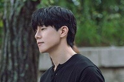 Suýt đánh đổi cả sự nghiệp vì biến cố đời tư, thầy giáo 'Teach You a Lesson' tìm thấy hạnh phúc theo cách ít ai ngờ