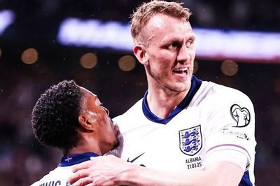 Cựu đội trưởng Anh chê 11 cầu thủ 'không nên dự World Cup'
