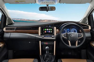 MPV 7 chỗ Toyota Innova 2026 giá 540 triệu đồng thiết kế sang trọng, trang bị đẳng cấp, rẻ ngang xe hạng A ở Việt Nam có giá bao nhiêu?