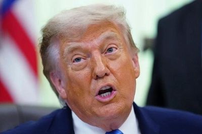 Tổng thống Trump: Mỹ đã 'bí mật' hộ tống hơn 200 tàu qua eo biển Hormuz