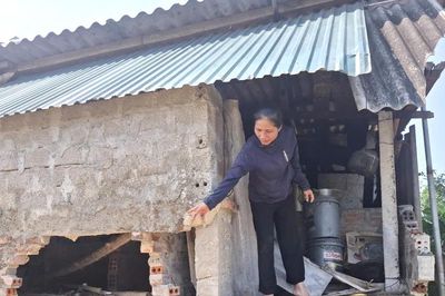 Sống bất an bên bờ sông Ngàn Phố