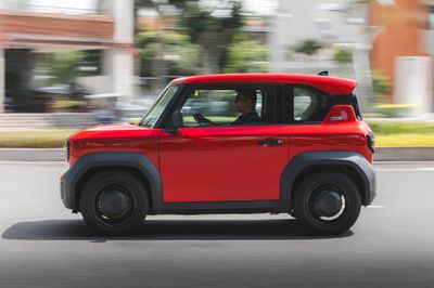 Ôtô điện được miễn phí trước bạ đến hết năm 2030 - cơ hội dành cho ai?
