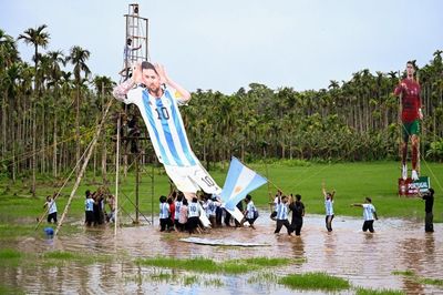 Cổ vũ World Cup kiểu Ấn Độ