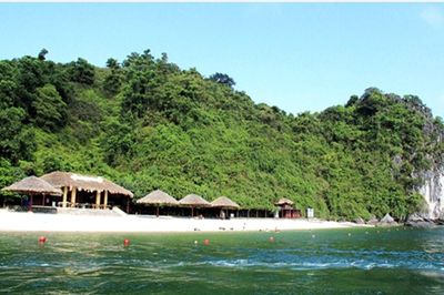 Quảng Ninh: Một bãi biển trong quần thể vịnh Hạ Long được vinh danh trong top bãi biển đẹp thế giới năm 2026