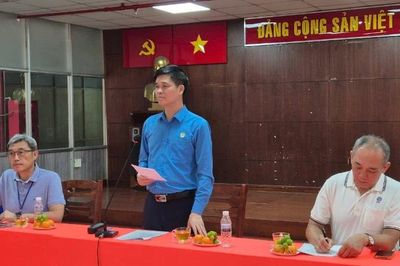 Lãnh đạo Tổng Liên đoàn Lao động Việt Nam thăm và làm việc tại Công ty PouYuen