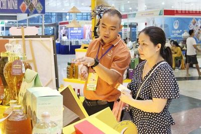 Đà Nẵng: Đối thoại, đồng hành thực hiện hiệu quả Cuộc vận động 'Người Việt Nam ưu tiên dùng hàng Việt Nam'