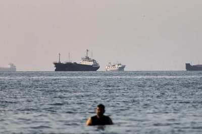 Dự báo của Mỹ về dòng chảy dầu qua eo biển Hormuz