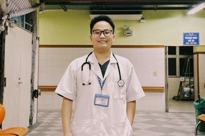 Chinh phục nhiều giải thưởng học thuật, nam sinh Y khoa tích lũy trải nghiệm từ bệnh viện đến cộng đồng