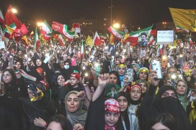 Mỹ, Iran đụng độ tại vịnh Ba Tư