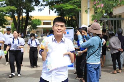 Thông điệp truyền cảm hứng từ sĩ tử khuyết tật tại Tây Ninh