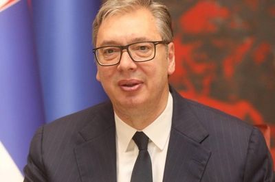 Tổng thống Serbia tuyên bố dự định sớm từ chức, lý do là gì?