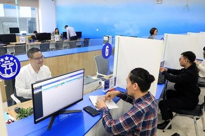 Bộ Chính trị quyết định phân bổ hơn 1,8 triệu biên chế